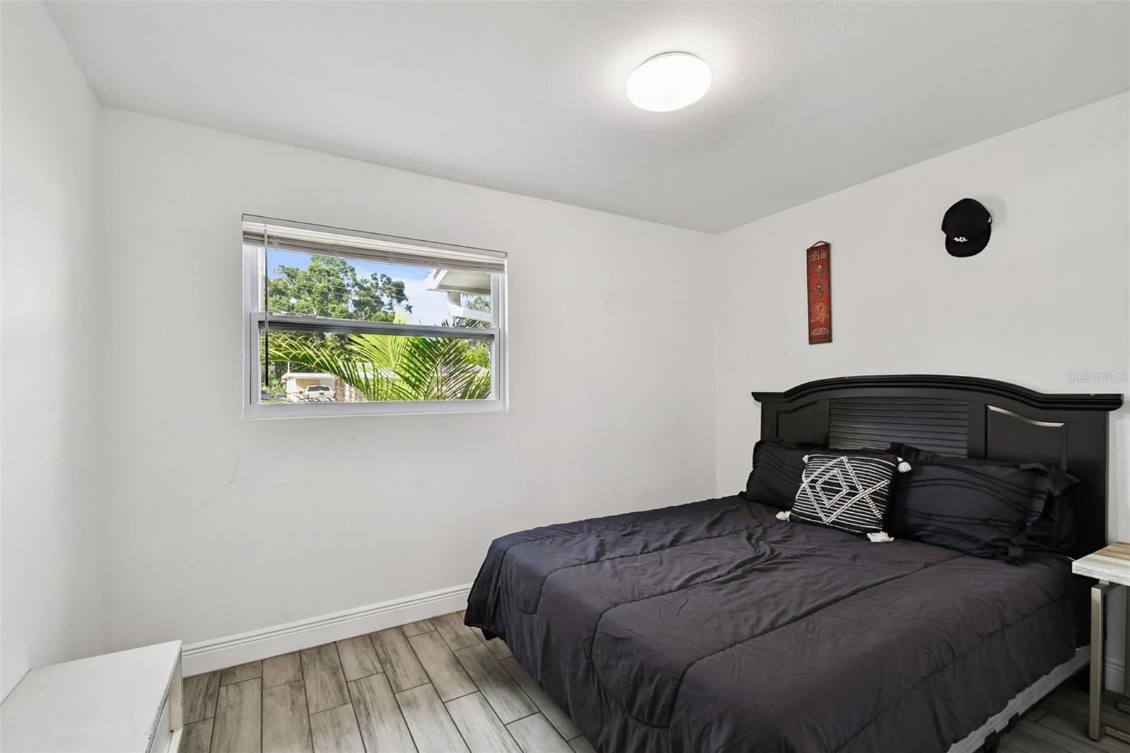 GANDY GARDENS 5 - Residential