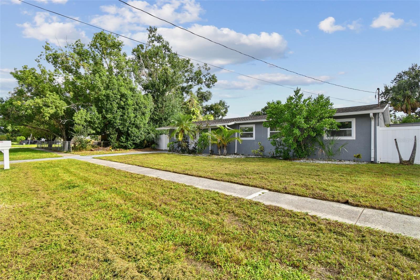 GANDY GARDENS 5 - Residential