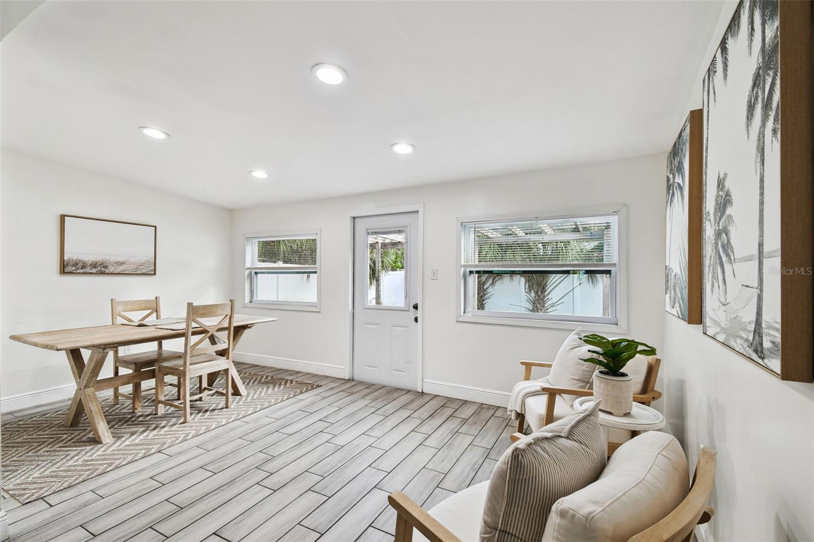 GANDY GARDENS 5 - Residential