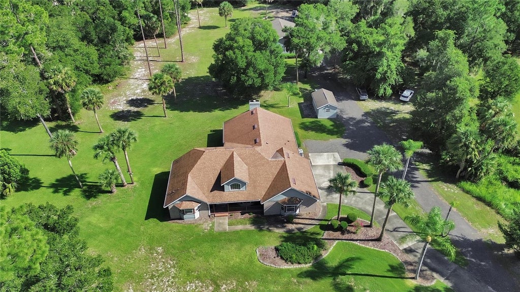 Photo of 1925 Glenwood Oaks Lane, Deland, FL 32720 (MLS # V4950925)