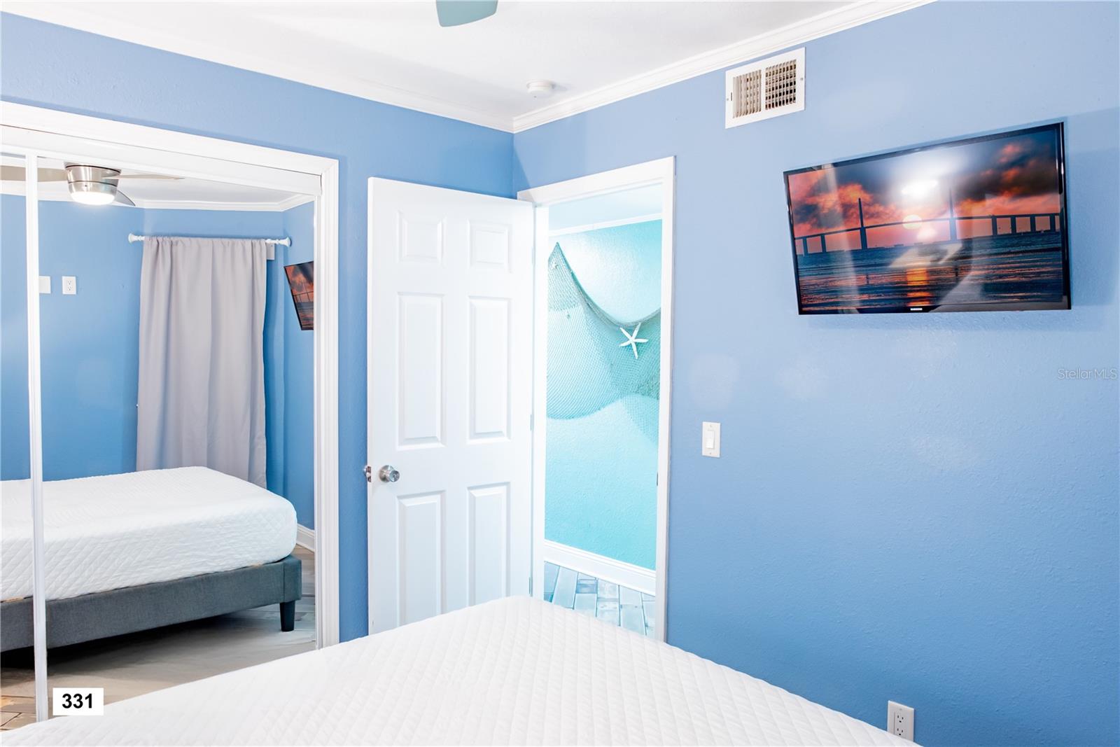 SAILPORT RESORT CONDOMINIUM ON THE BAY & PHASE 2 - Residential Income