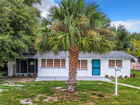 A home in APOPKA