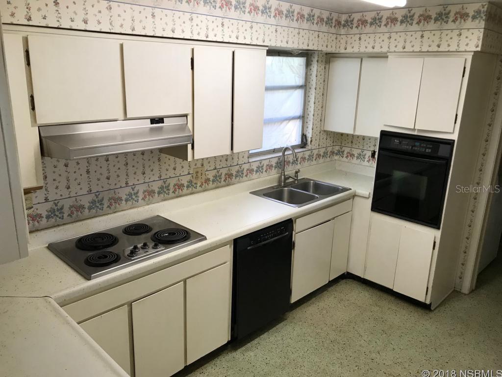 Silk Oaks - Residential