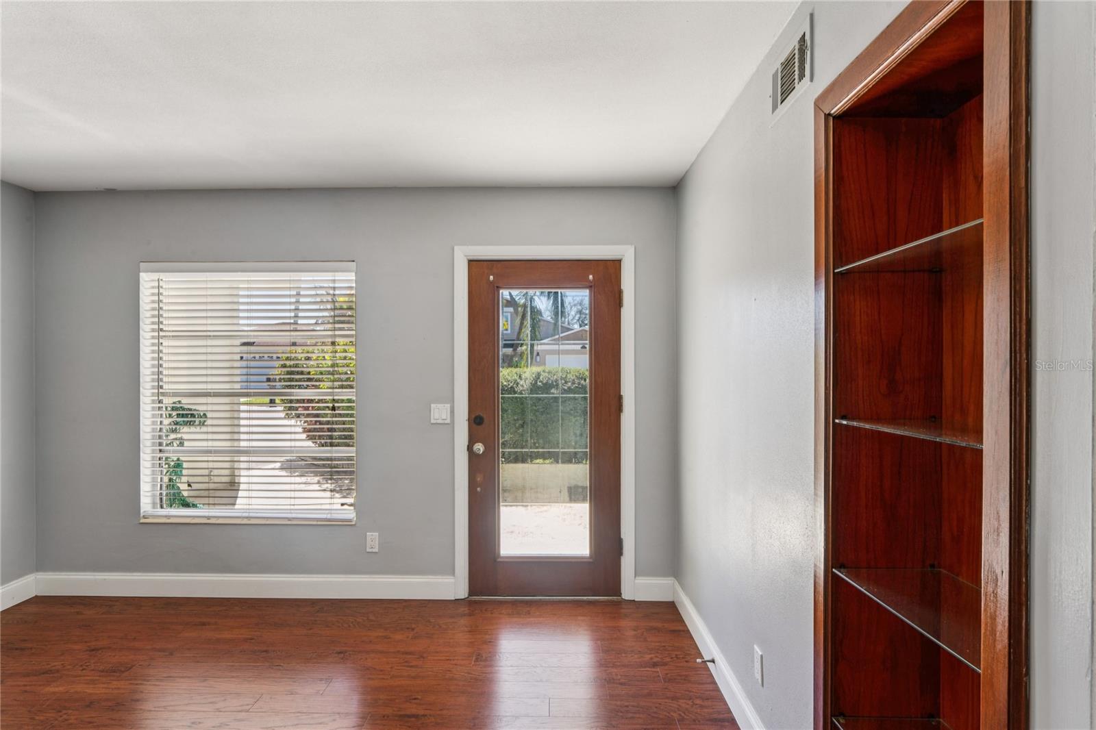 LAKE SHORE ESTATES 3RD ADD - Residential