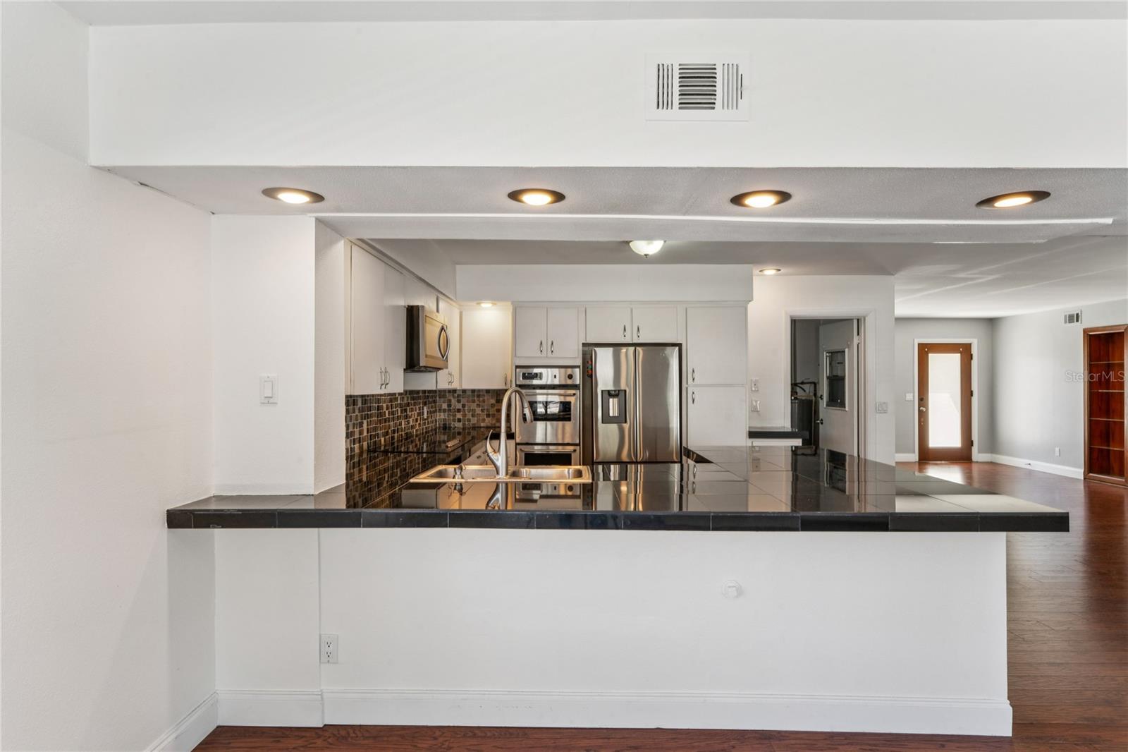 LAKE SHORE ESTATES 3RD ADD - Residential