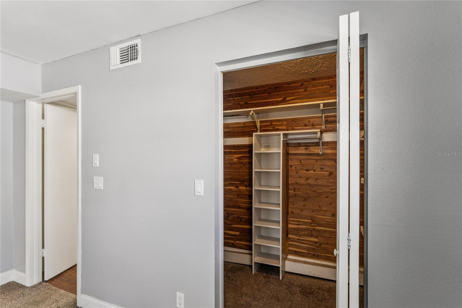 LAKE SHORE ESTATES 3RD ADD - Residential