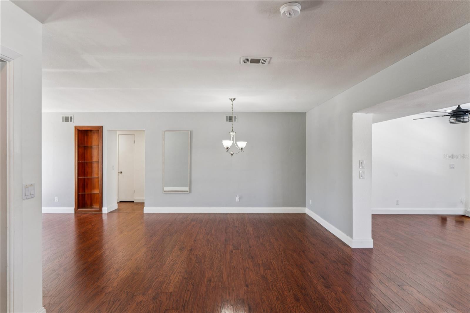 LAKE SHORE ESTATES 3RD ADD - Residential