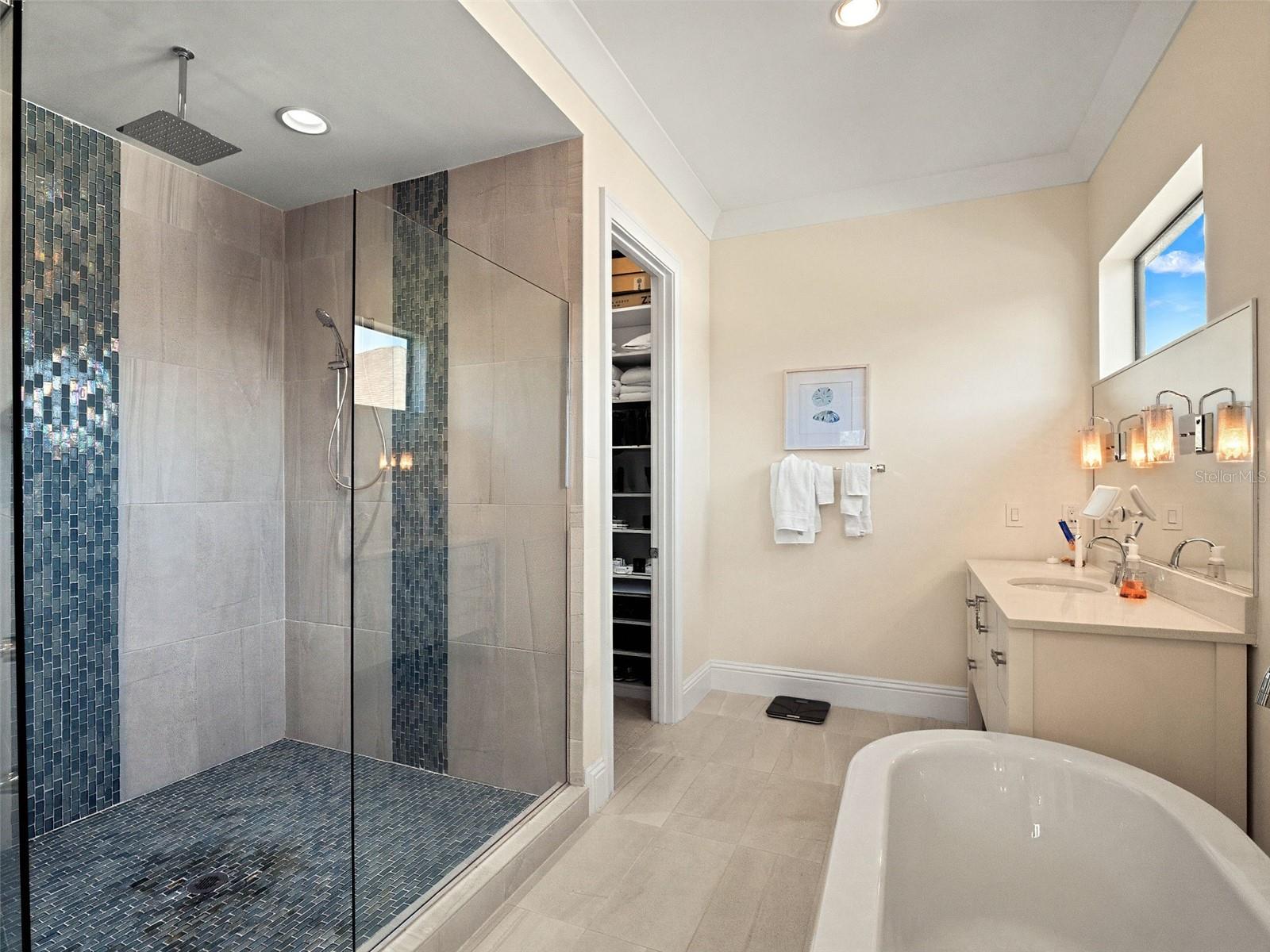 REUNION WEST VILLAGE 3B - Residential