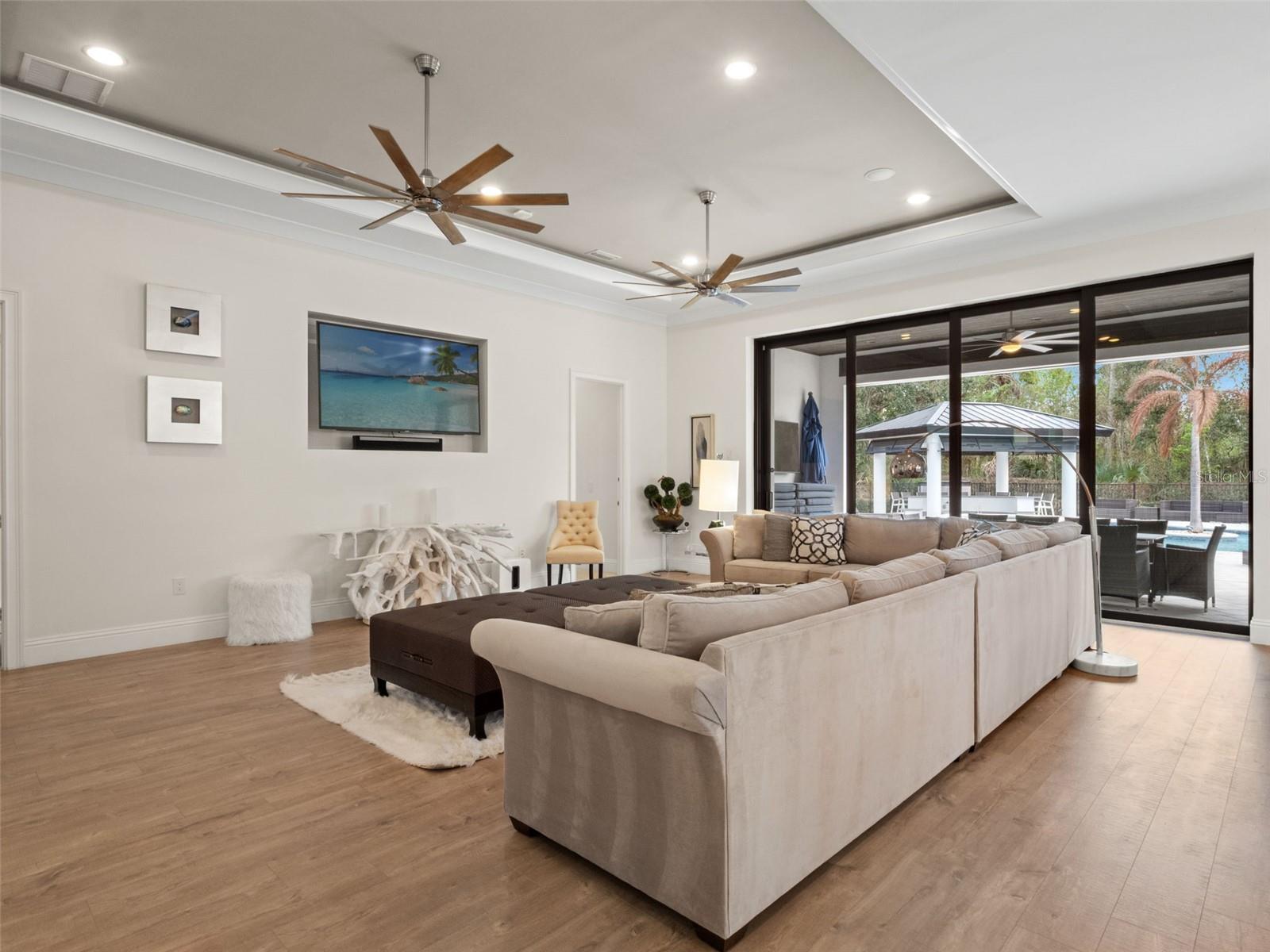 REUNION WEST VILLAGE 3B - Residential