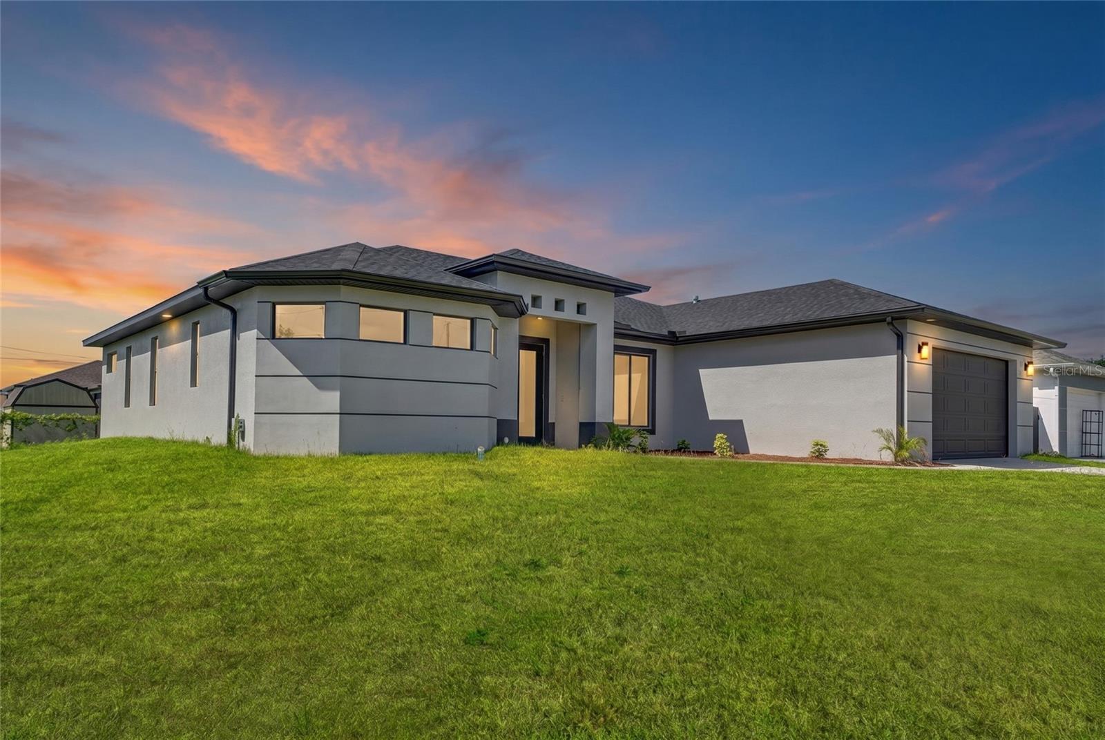 LEHIGH ACRES - Residential