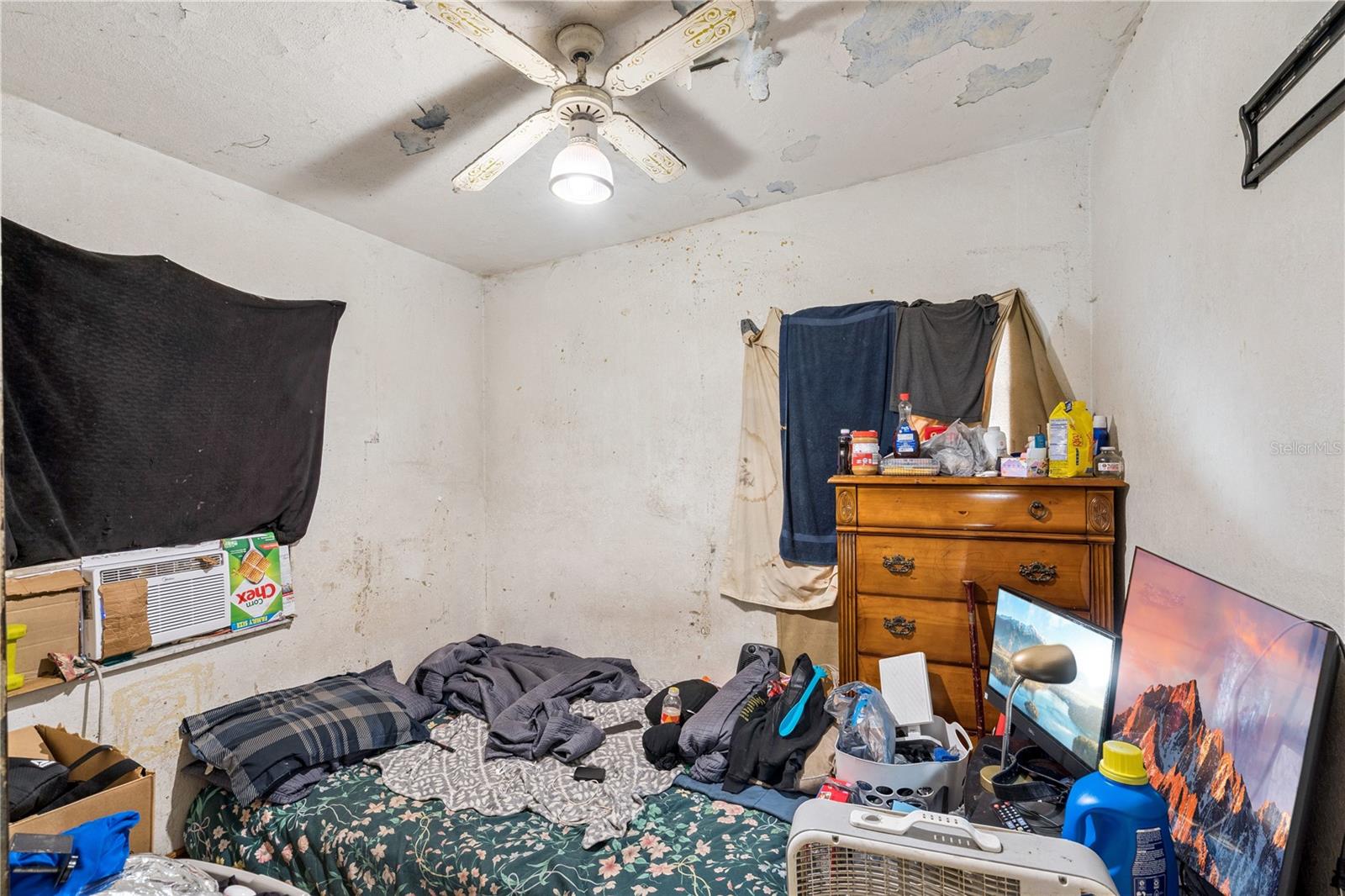 EUSTIS PINECREST - Residential