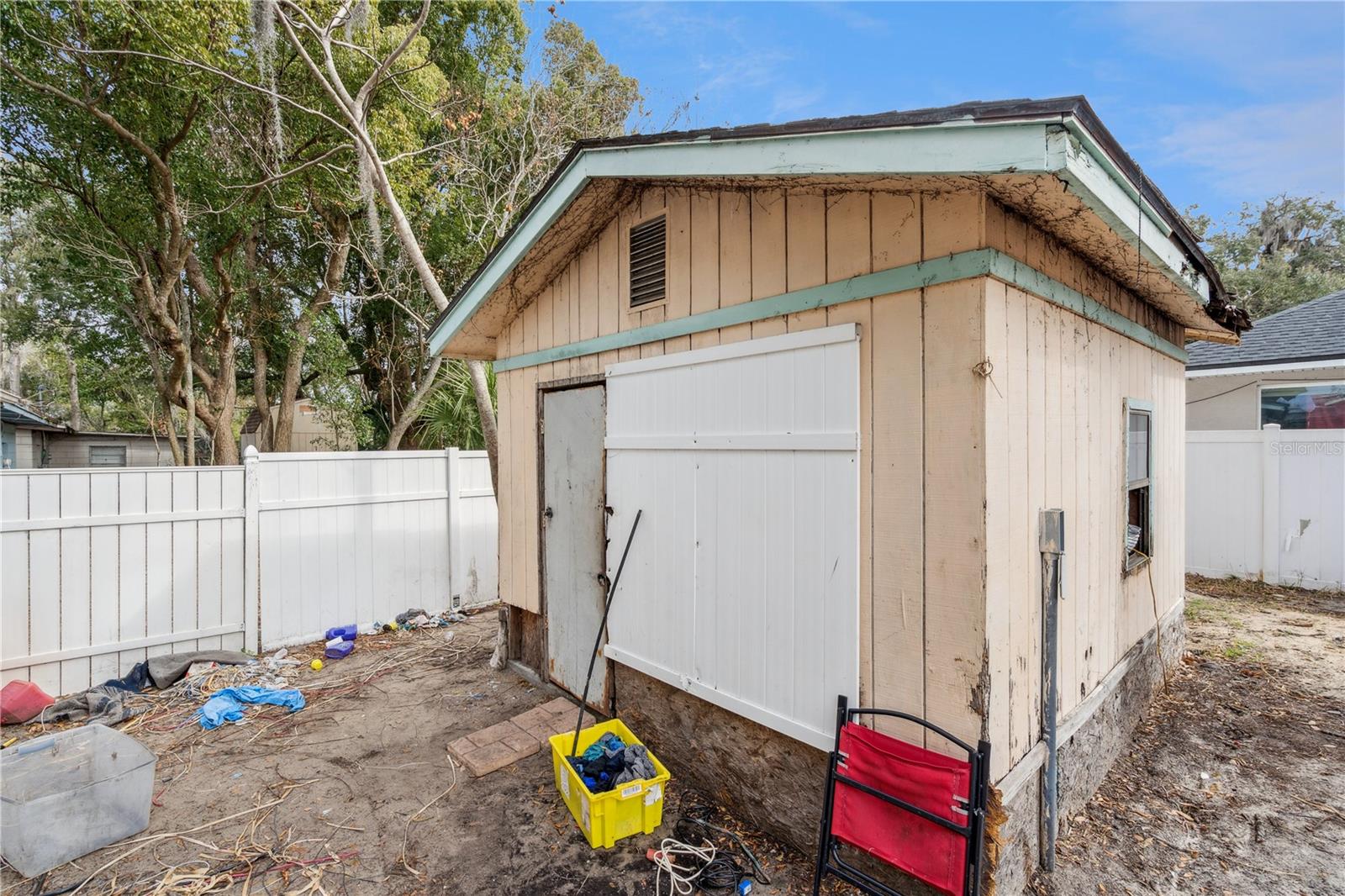 EUSTIS PINECREST - Residential