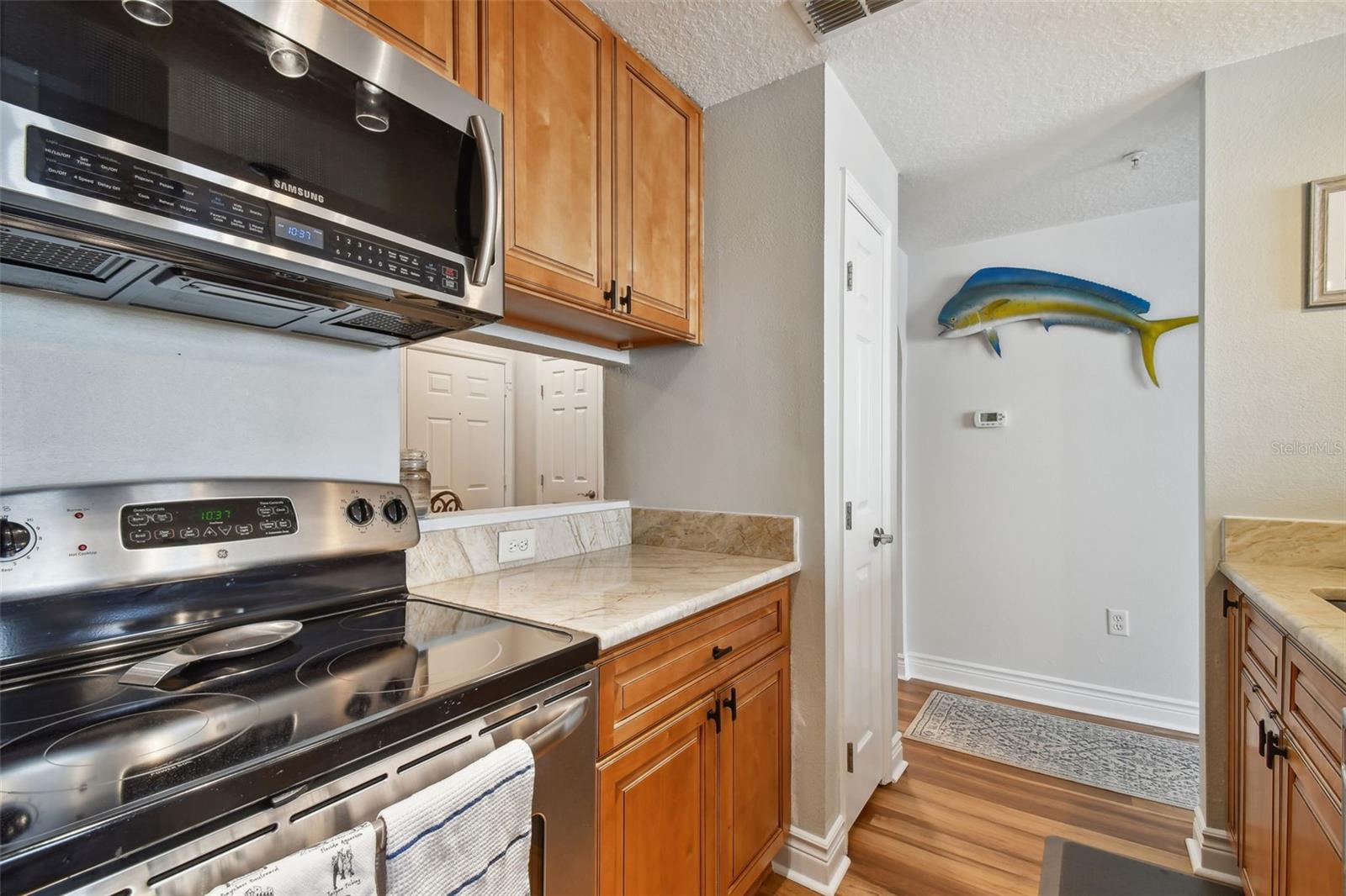 HARBOUR PLACE CITY HOMES A CON - Residential Lease