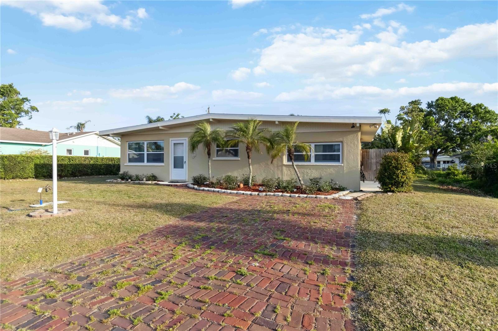 516 45TH STREET COURT W