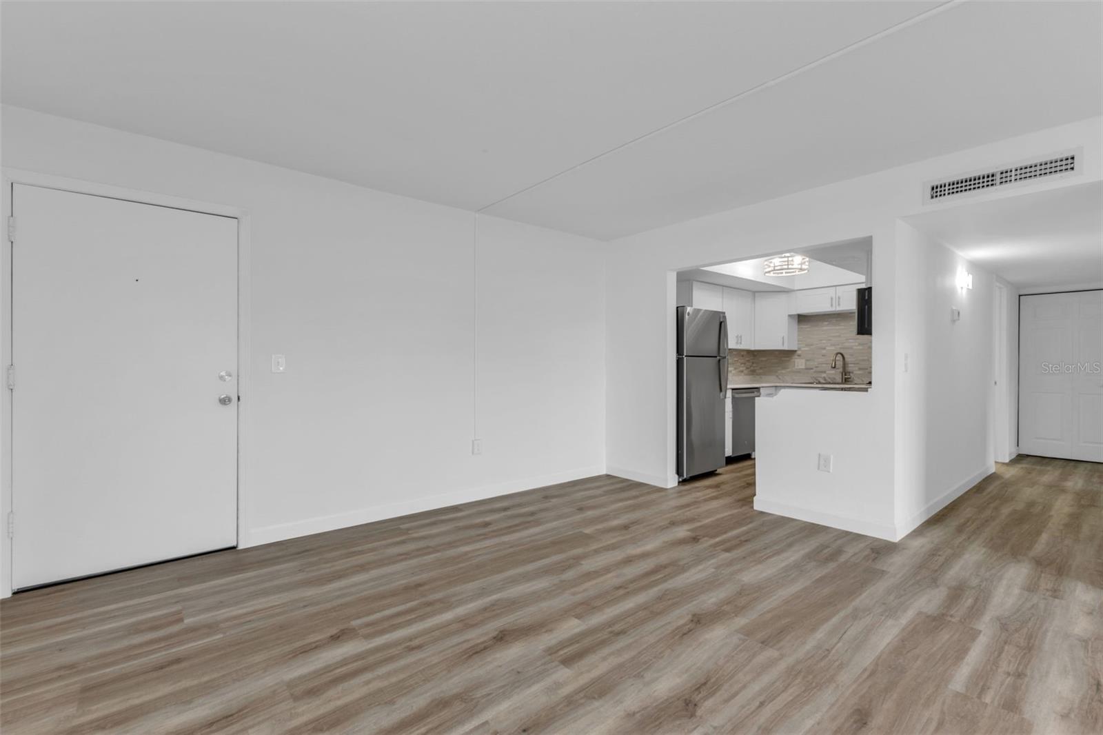 2290 AARON STREET 109