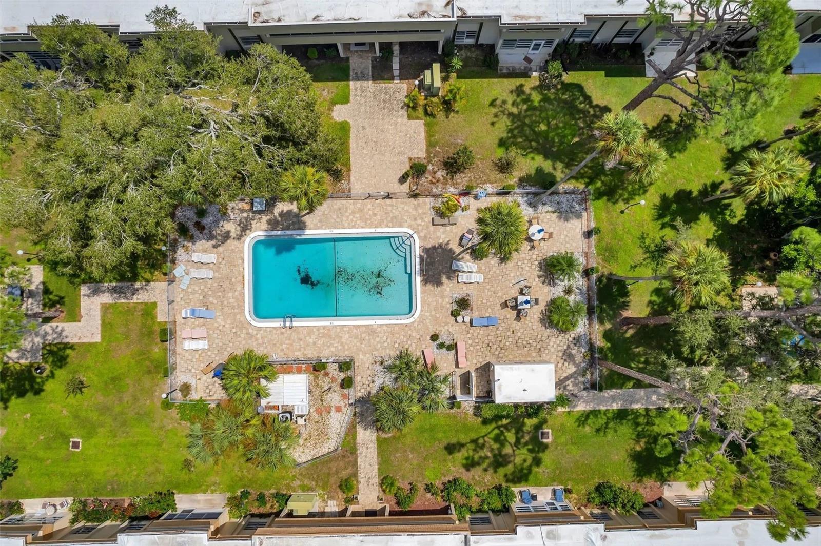 CHELSEA HOUSE - Residential