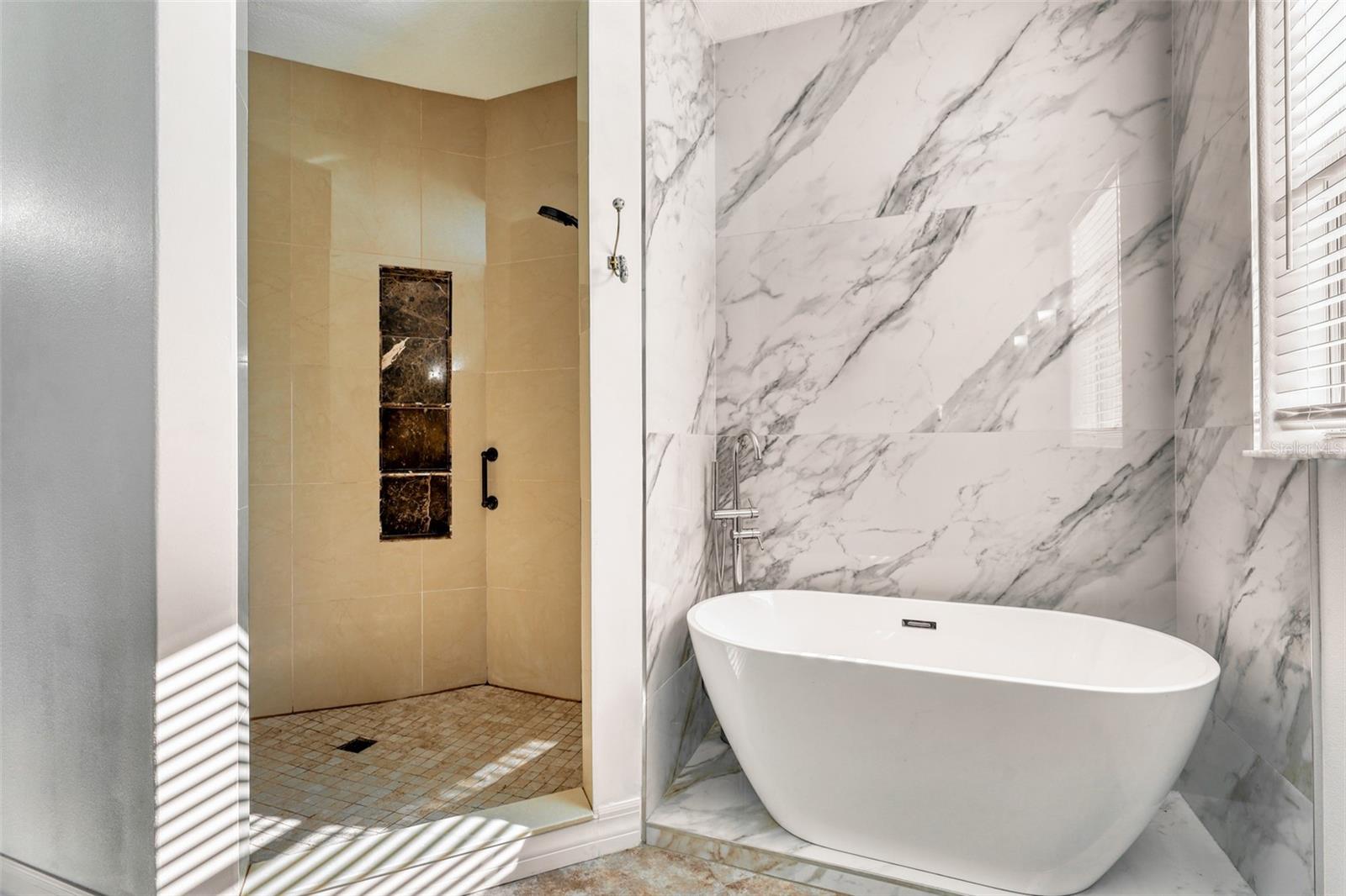 OAK FORD GOLF CLUB - Residential