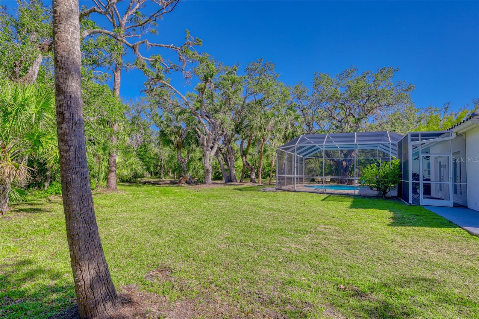 OAK FORD GOLF CLUB - Residential