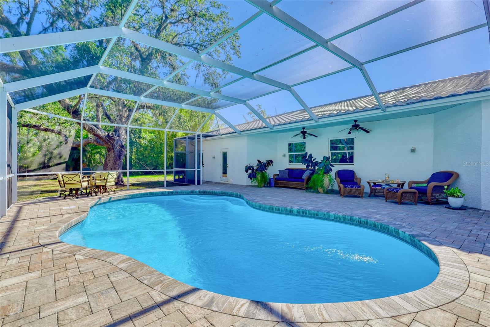 OAK FORD GOLF CLUB - Residential