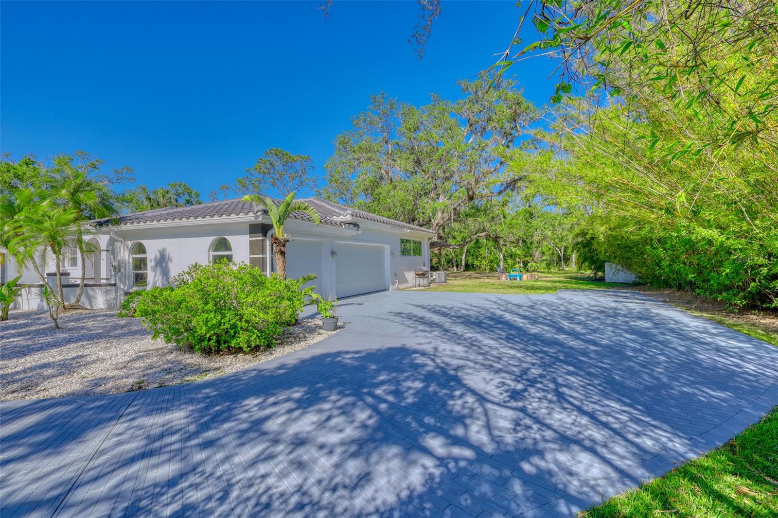 OAK FORD GOLF CLUB - Residential