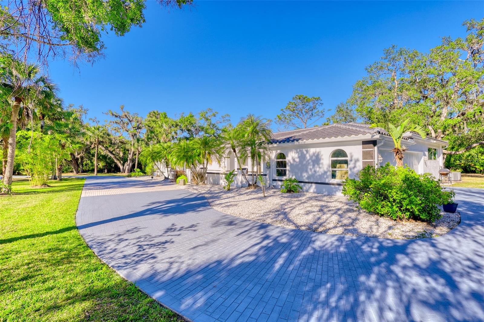 OAK FORD GOLF CLUB - Residential