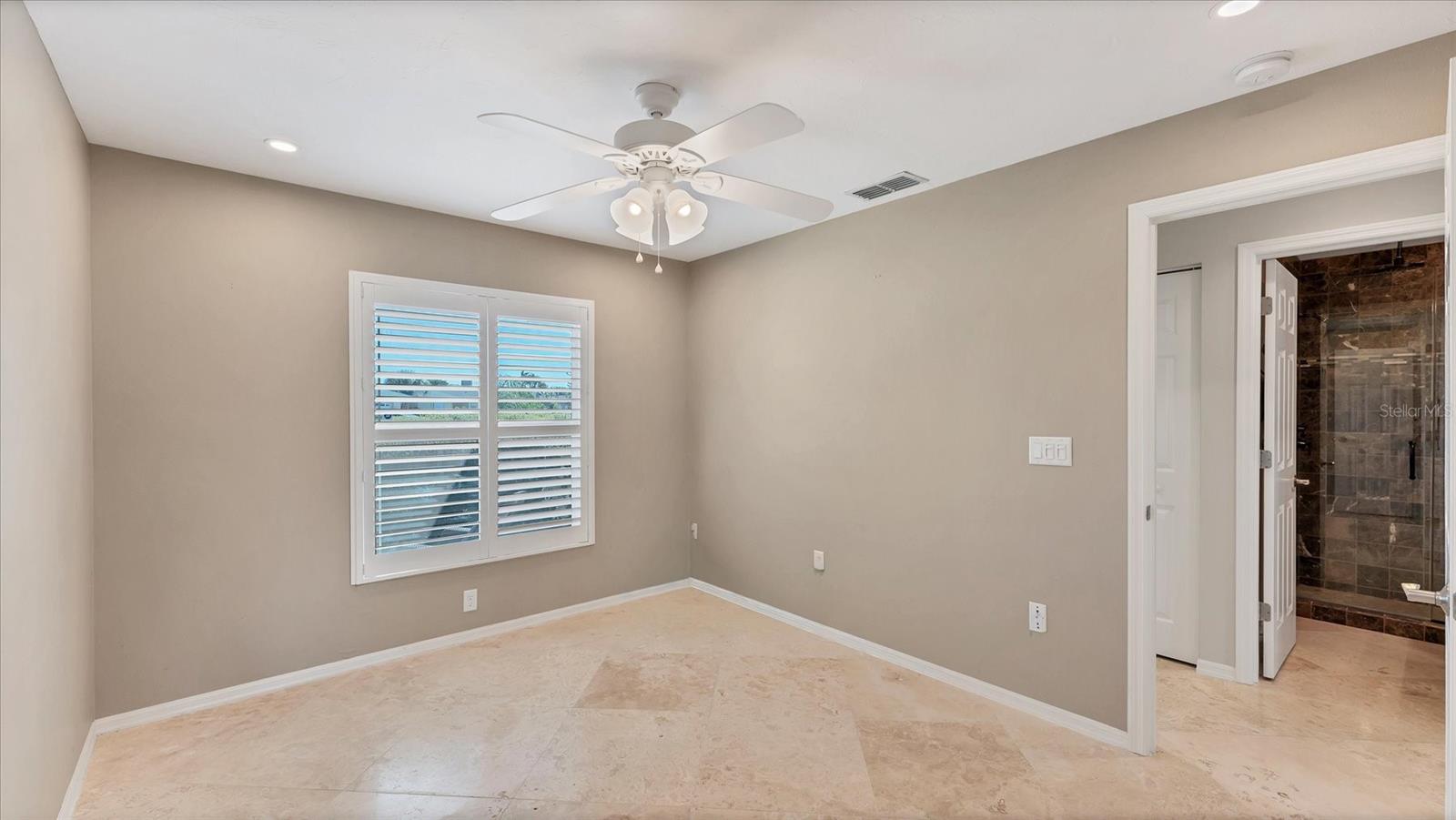 CORAL SHORES EAST UNIT IV - Residential