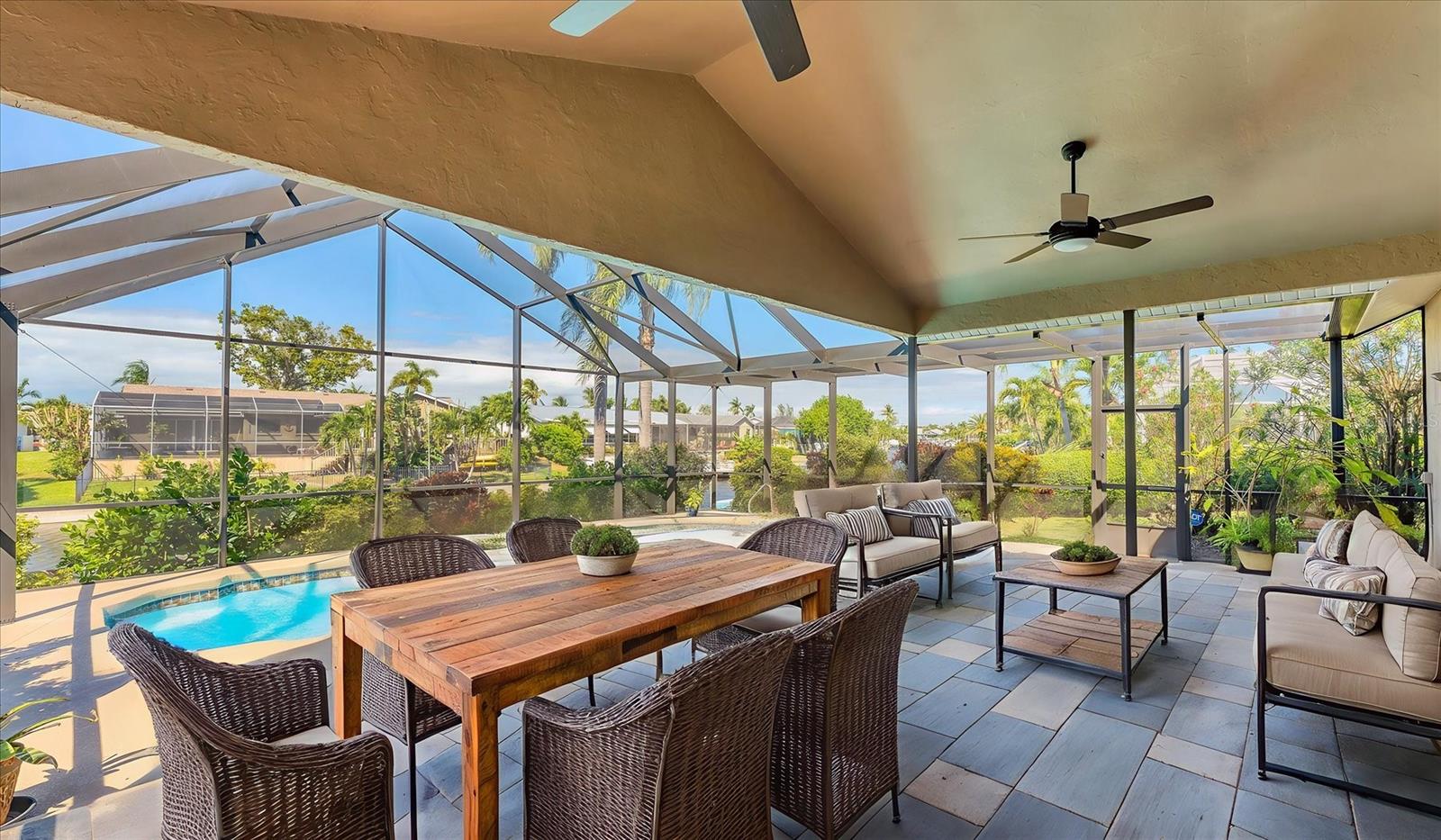 CORAL SHORES EAST UNIT IV - Residential