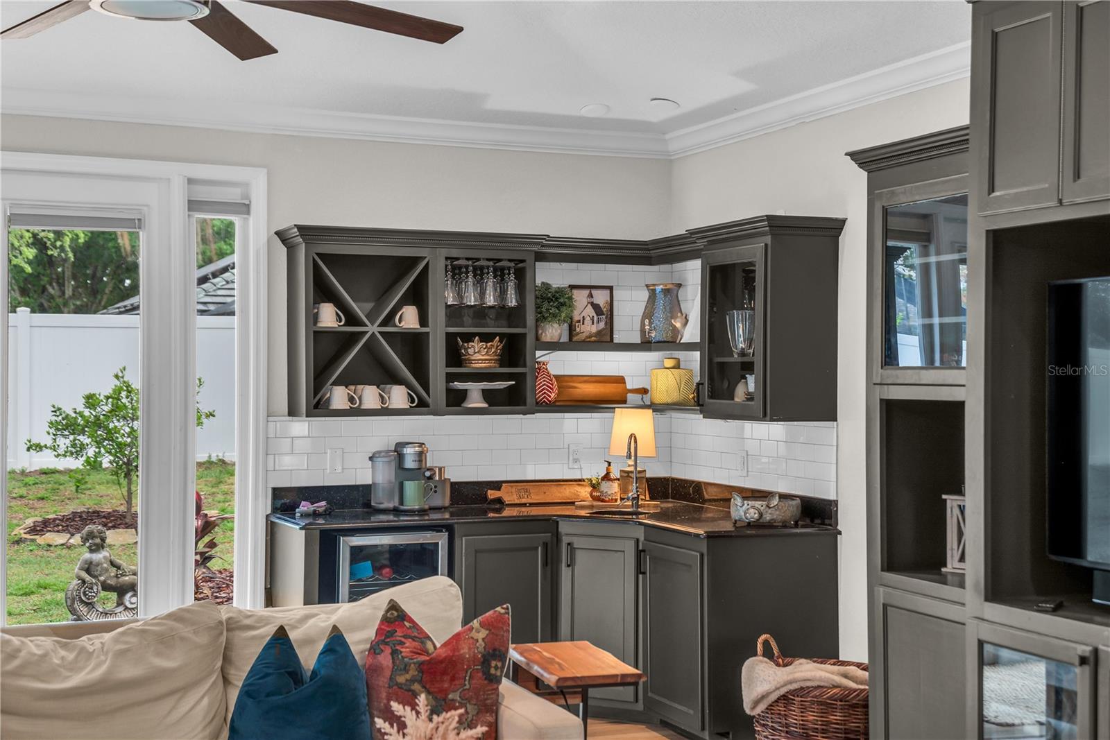 WINDSOR HILL - Residential