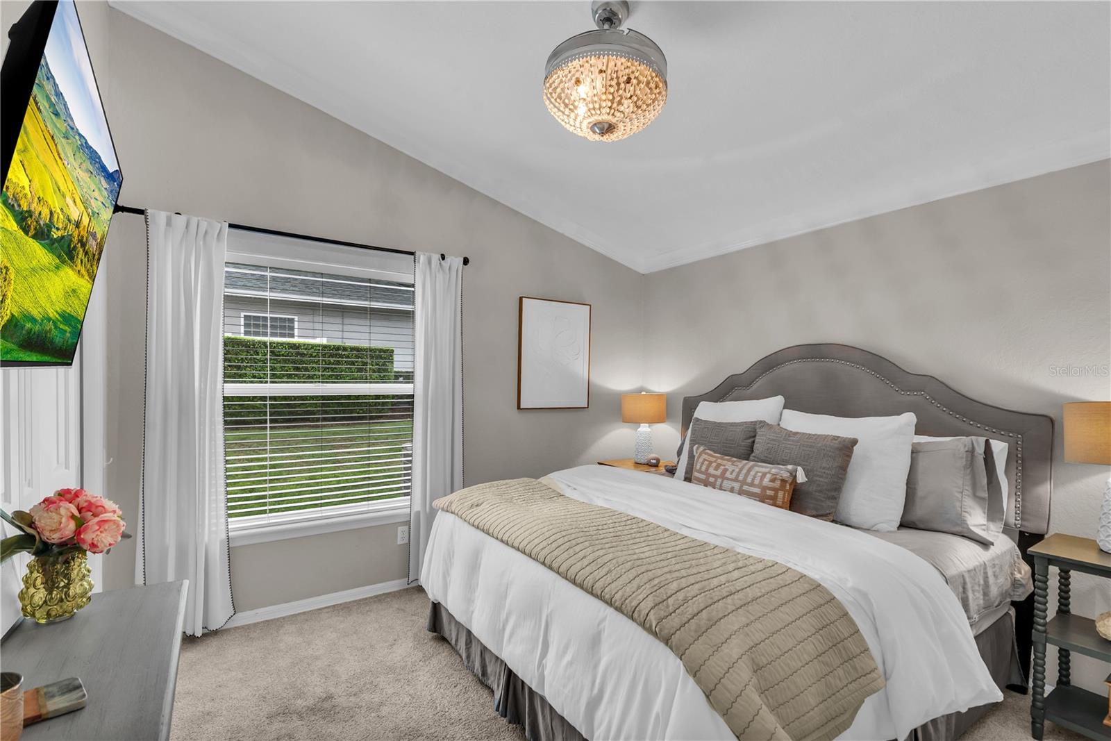 WINDSOR HILL - Residential