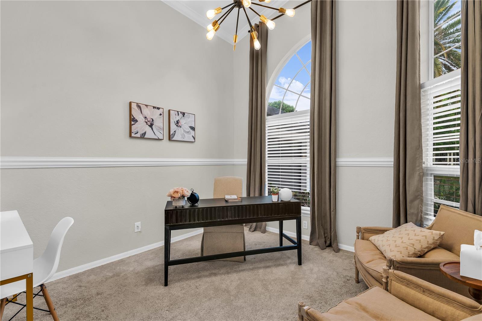 WINDSOR HILL - Residential