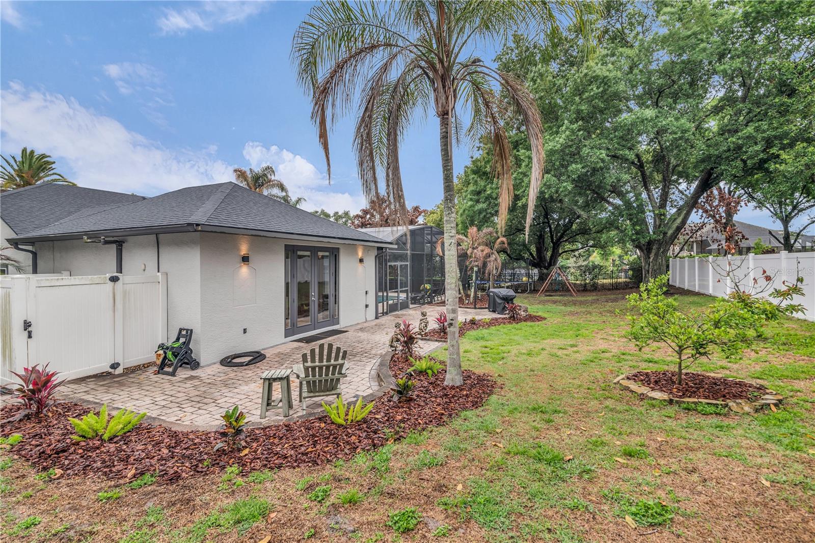 WINDSOR HILL - Residential