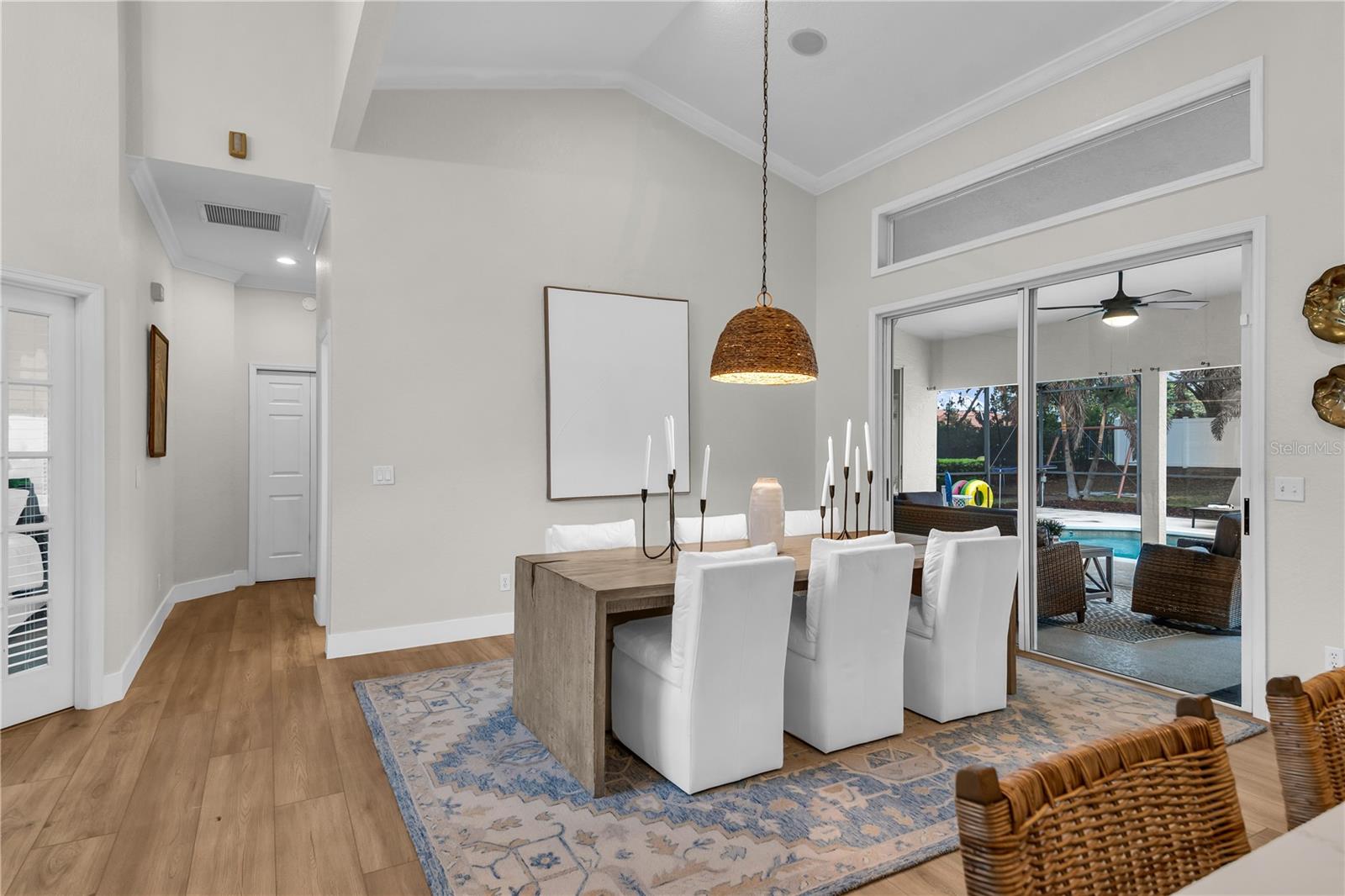 WINDSOR HILL - Residential