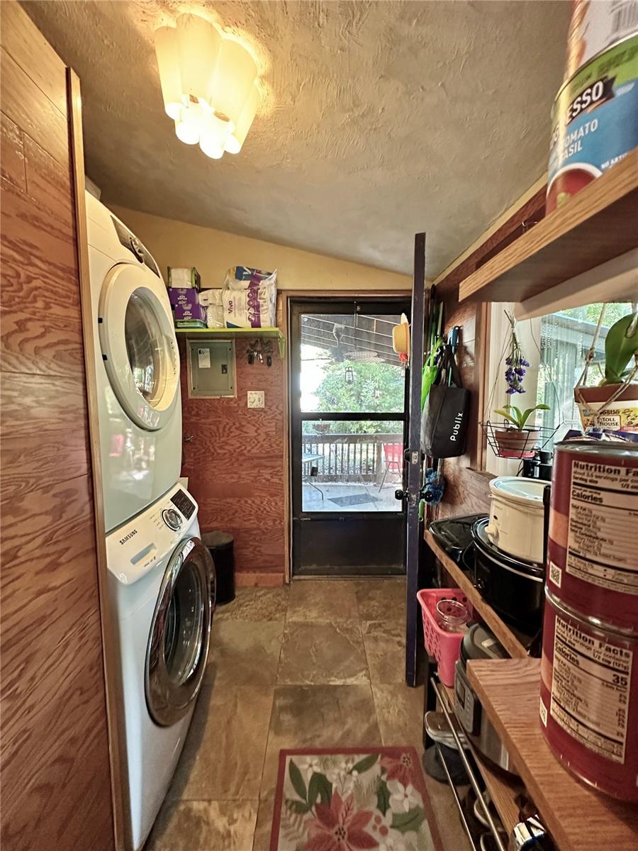 SUWANEE RIVER SPGS UN 3 - Residential