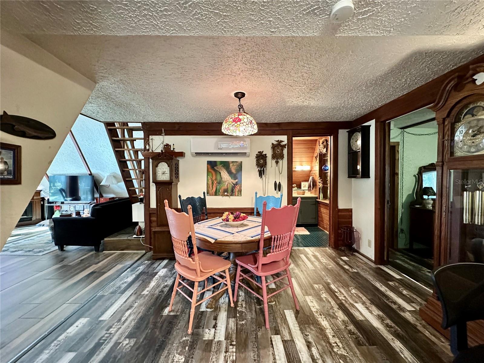 SUWANEE RIVER SPGS UN 3 - Residential