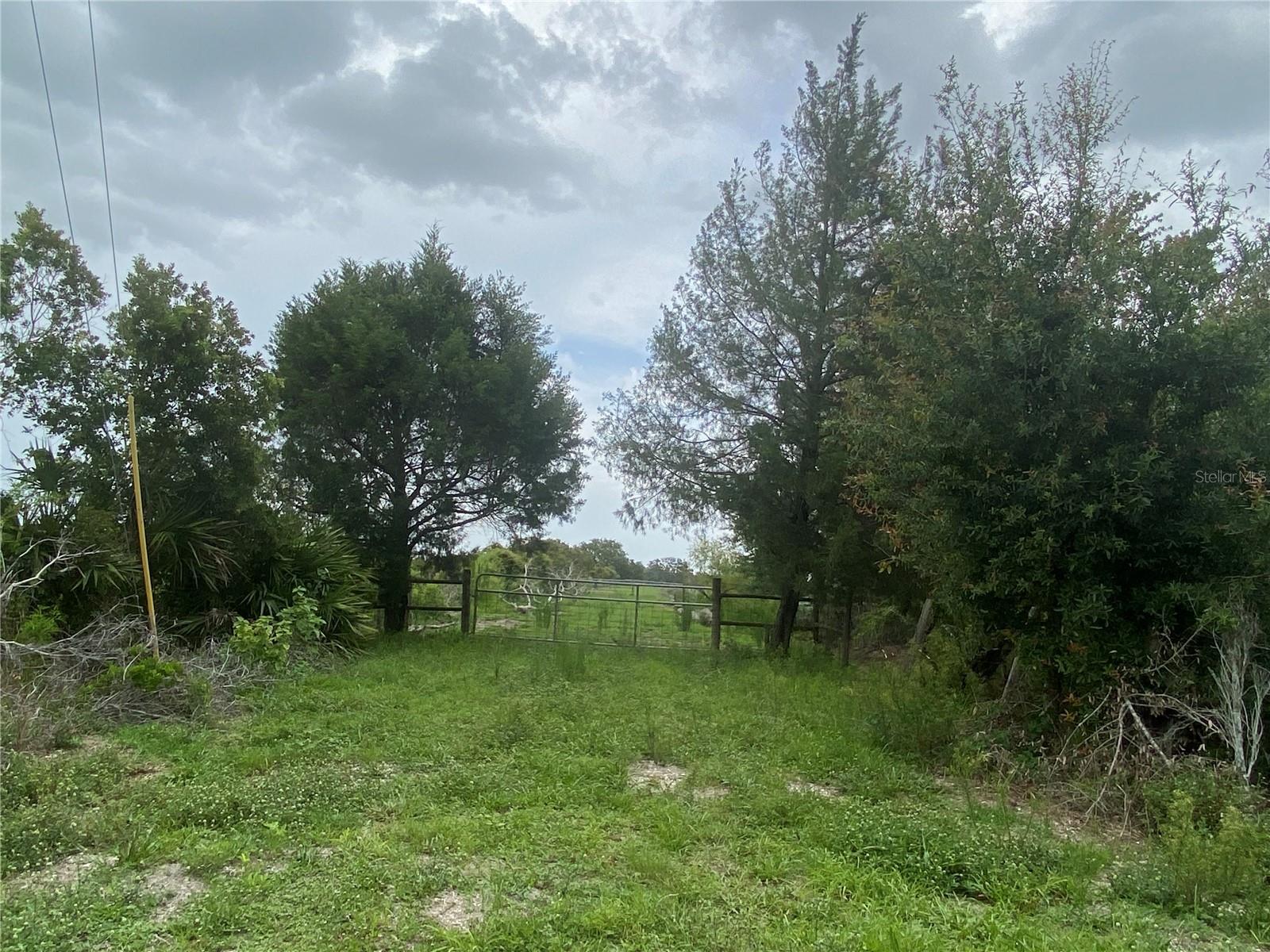 NOT IN A SUBDIVISION - Residential