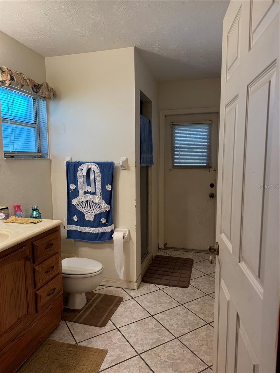 NOT IN A SUBDIVISION - Residential