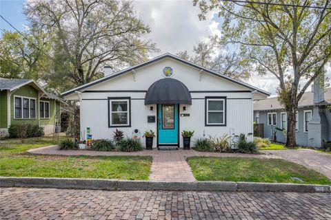 Photo of 601 E Charles Street, Lakeland, FL 33803 (MLS # L4960000)