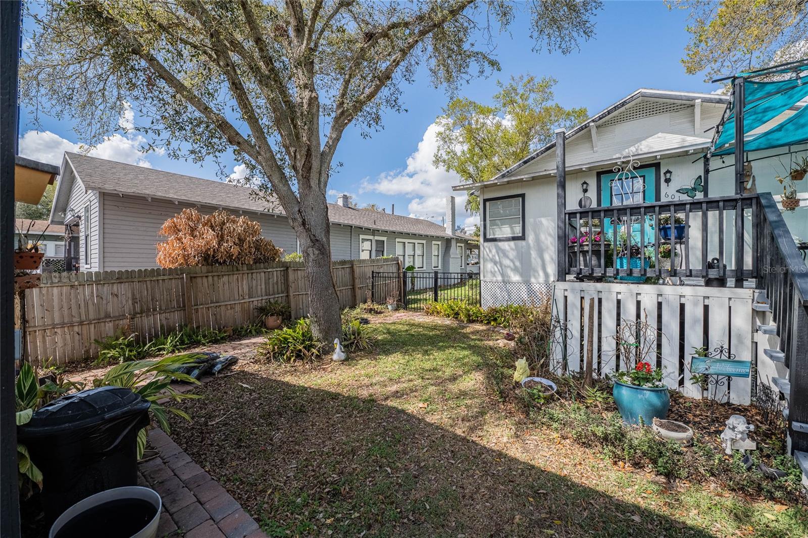 DIXIELAND REV - Residential