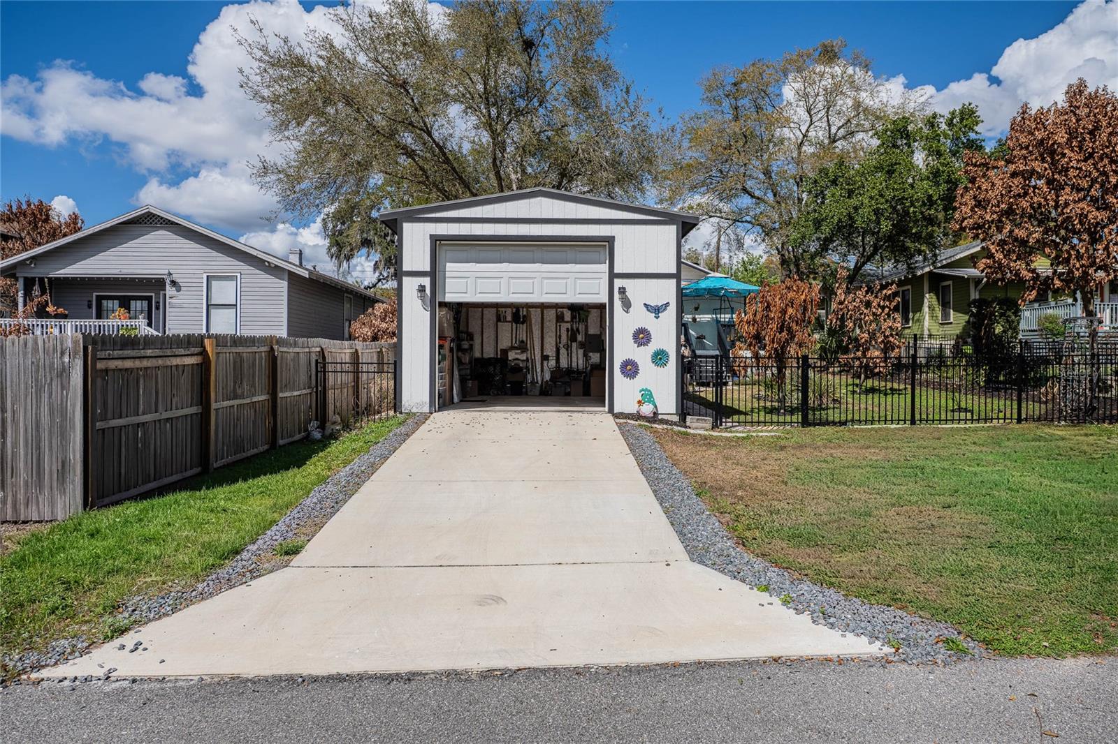 DIXIELAND REV - Residential