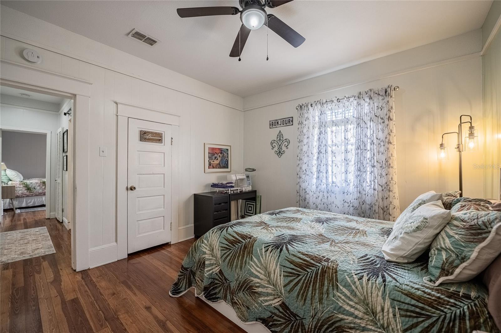 DIXIELAND REV - Residential