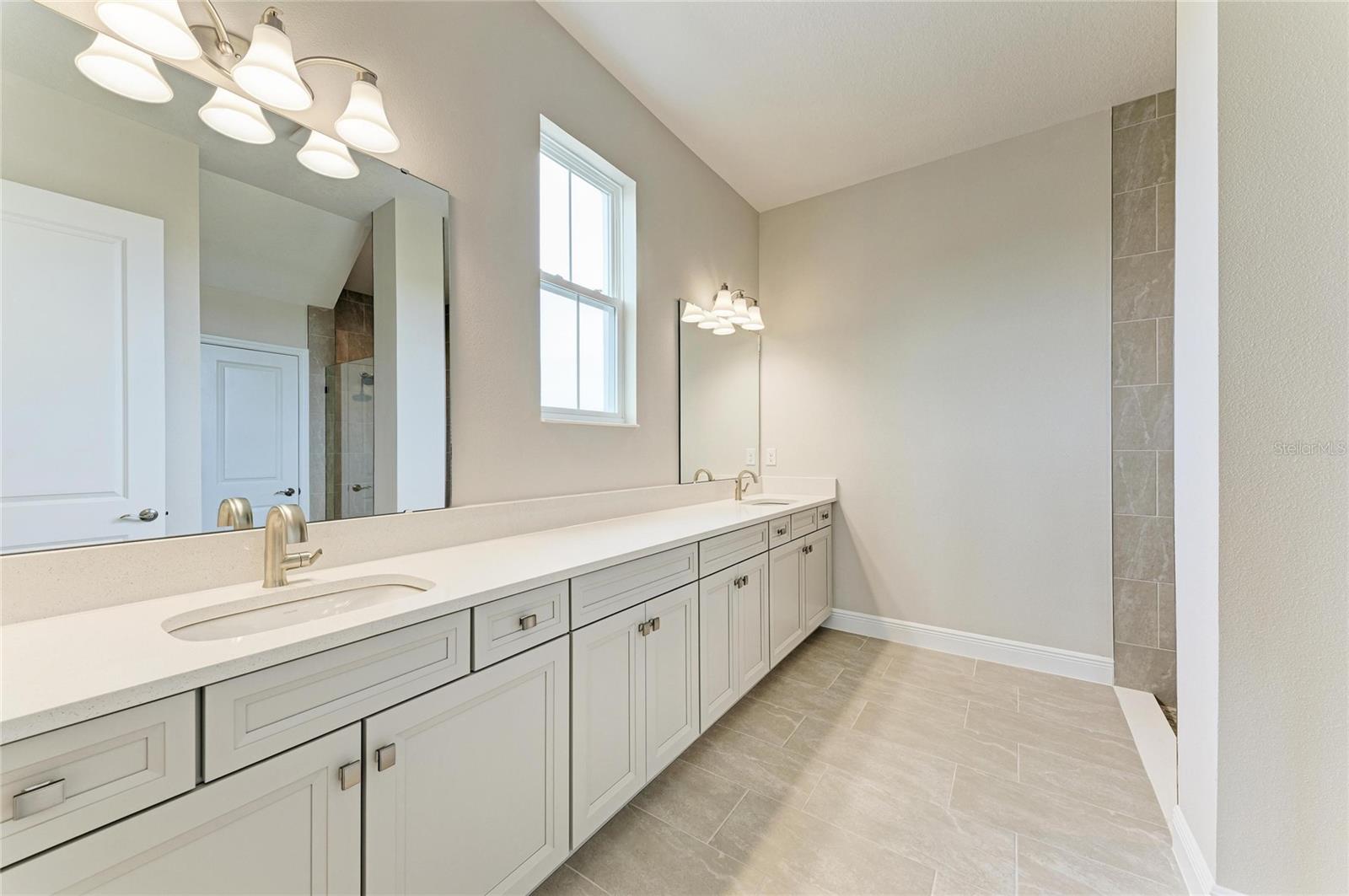 NORTH RIVER RANCH - Residential