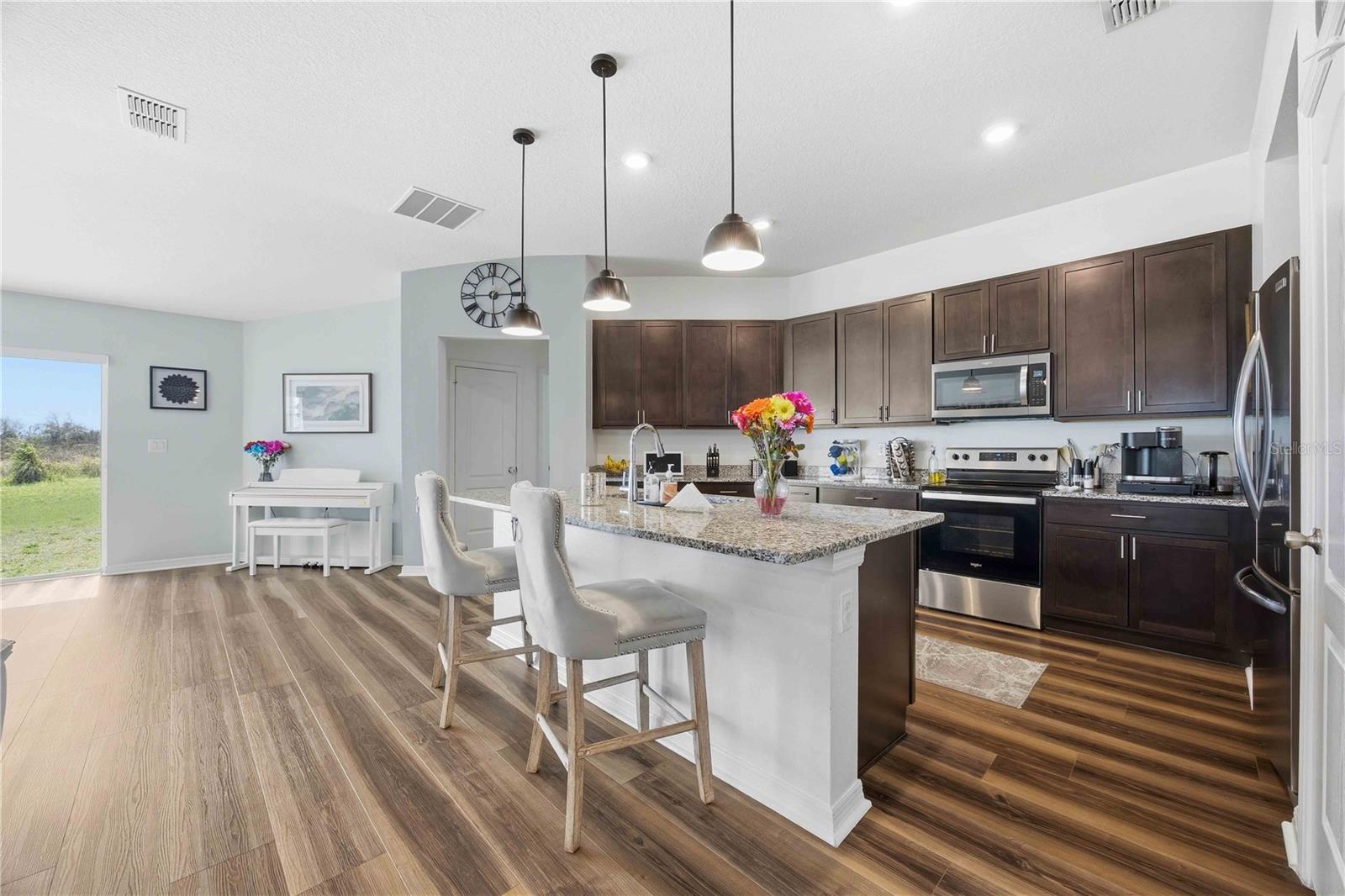 522 SUMMER GROVE LANE