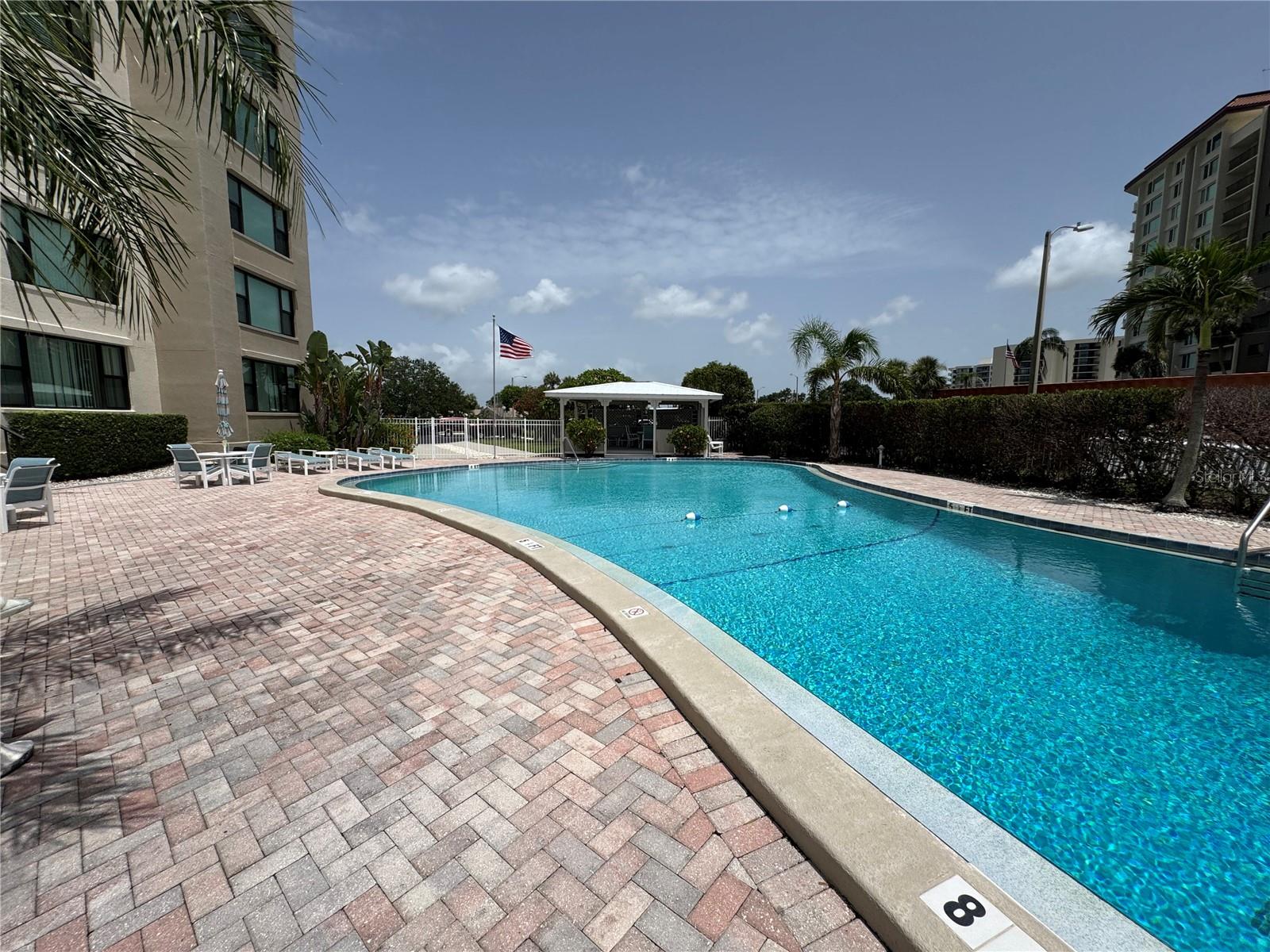 SEA ISLAND SOUTH 4 CONDO - Residential