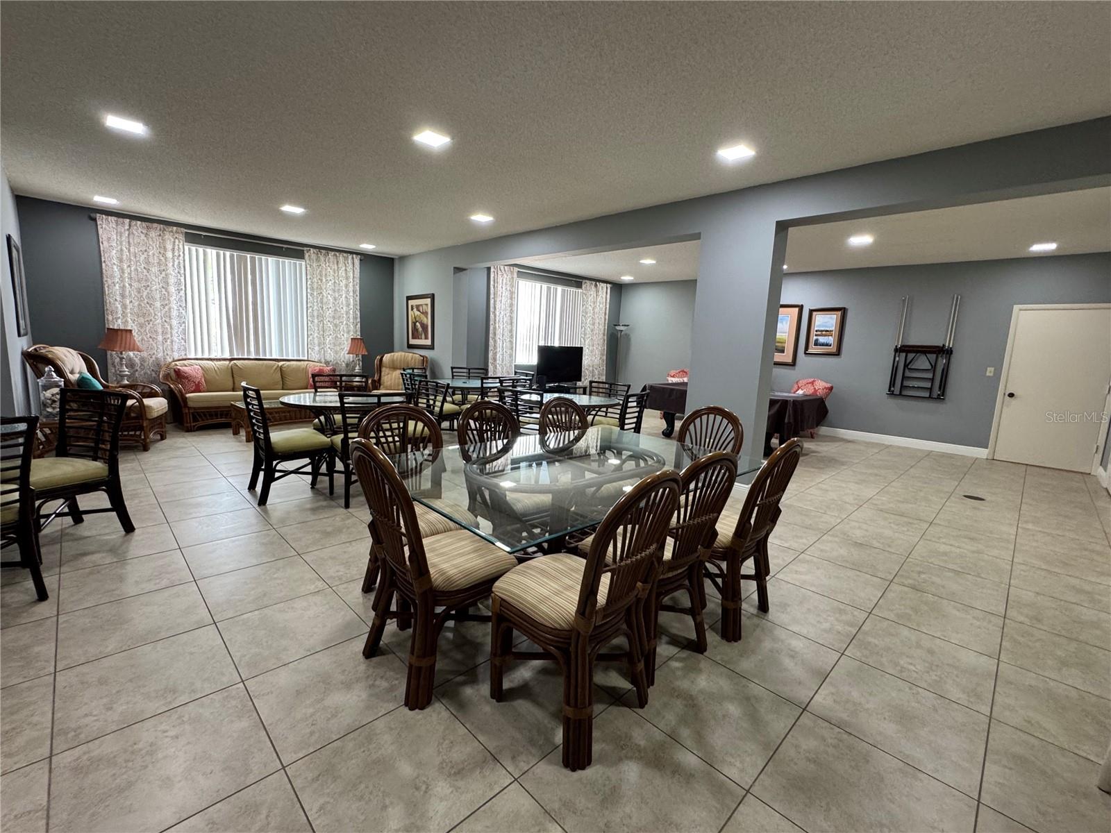 SEA ISLAND SOUTH 4 CONDO - Residential