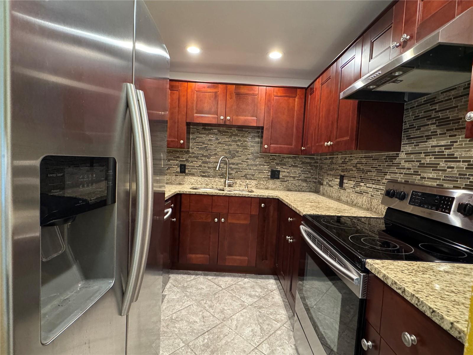 SEA ISLAND SOUTH 4 CONDO - Residential