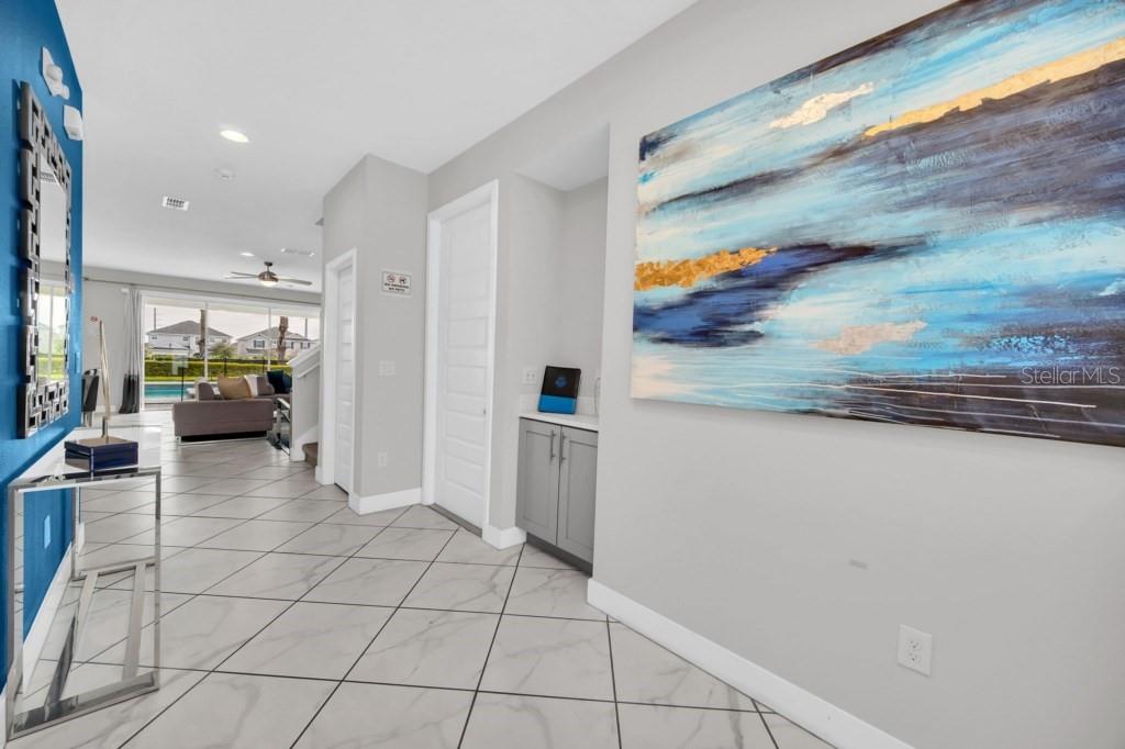 7648 FAIRFAX DRIVE