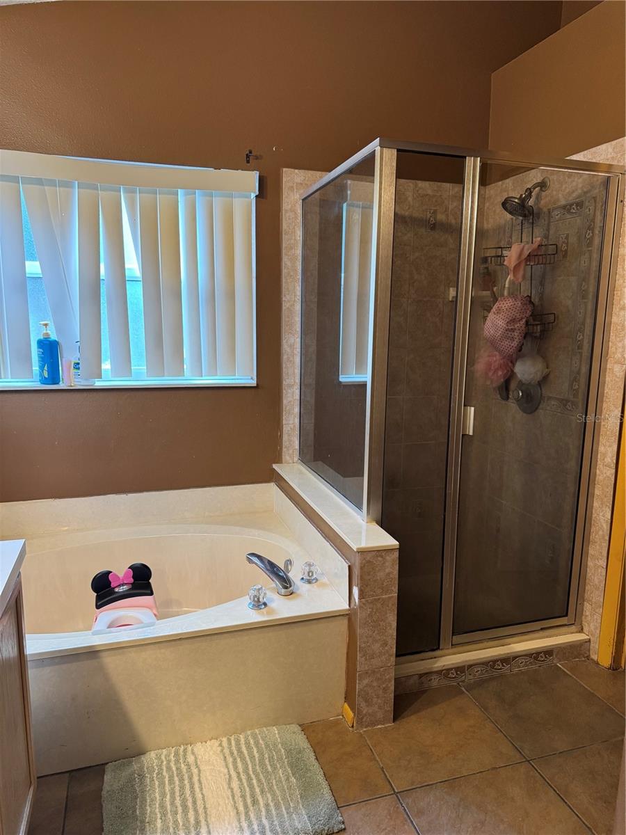 SILVER RIDGE PH 04 - Residential