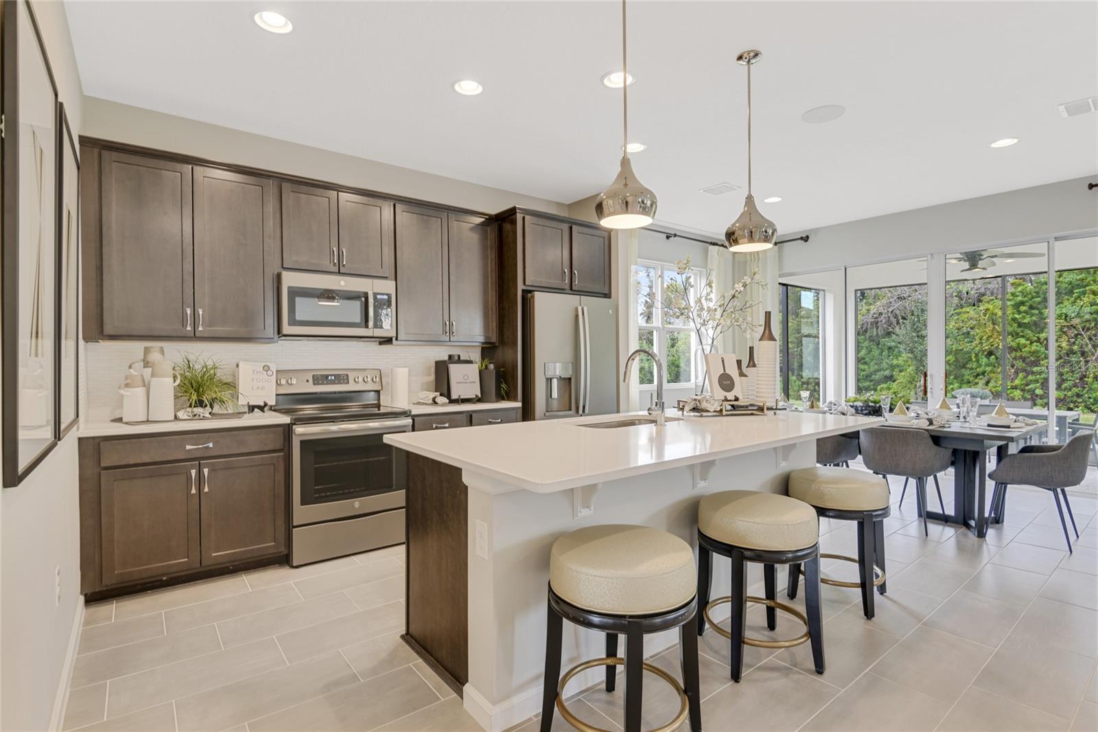 5155 KINSLEY DRIVE