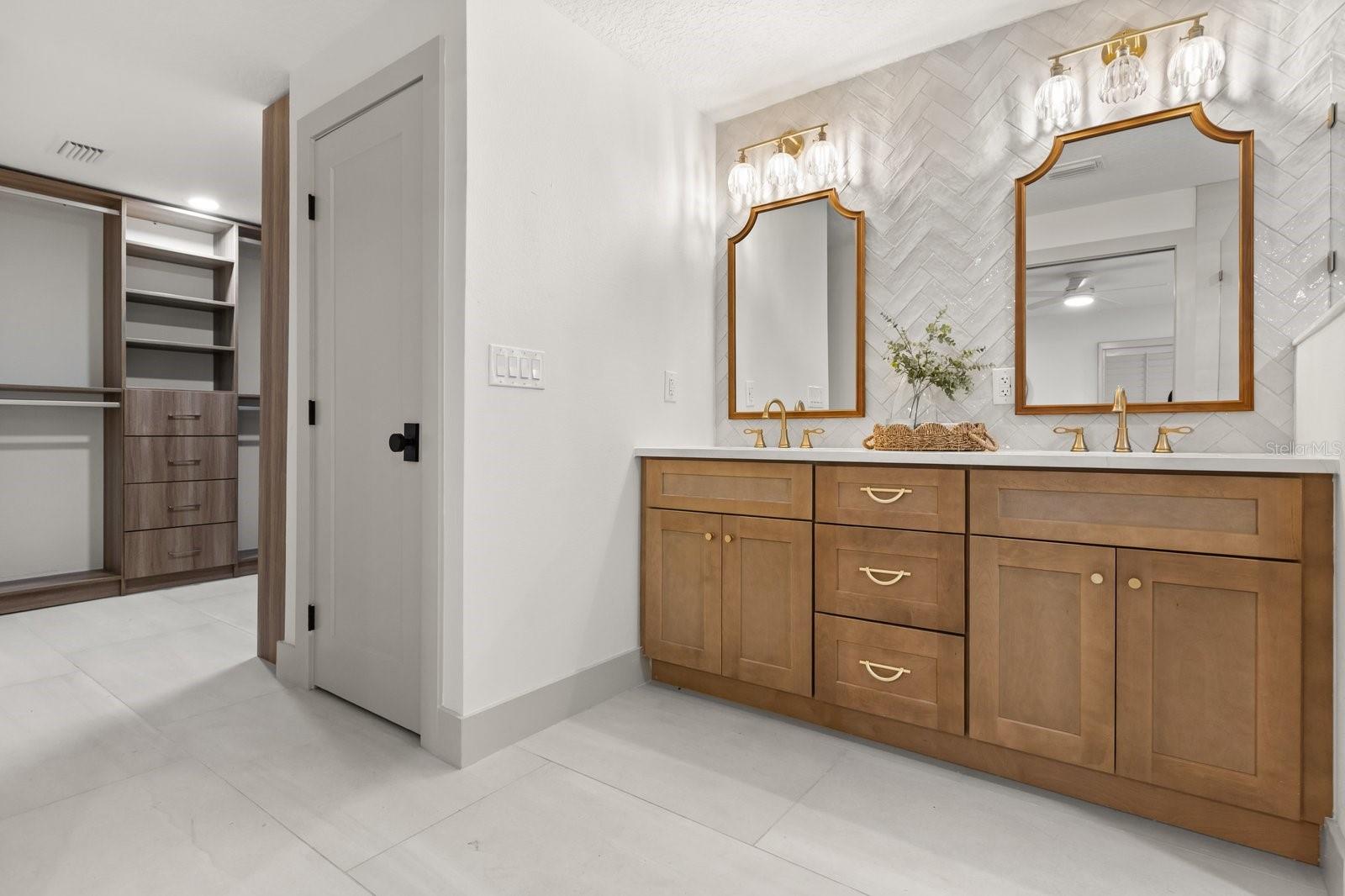 SPRINGS LANDING UNIT 4 - Residential