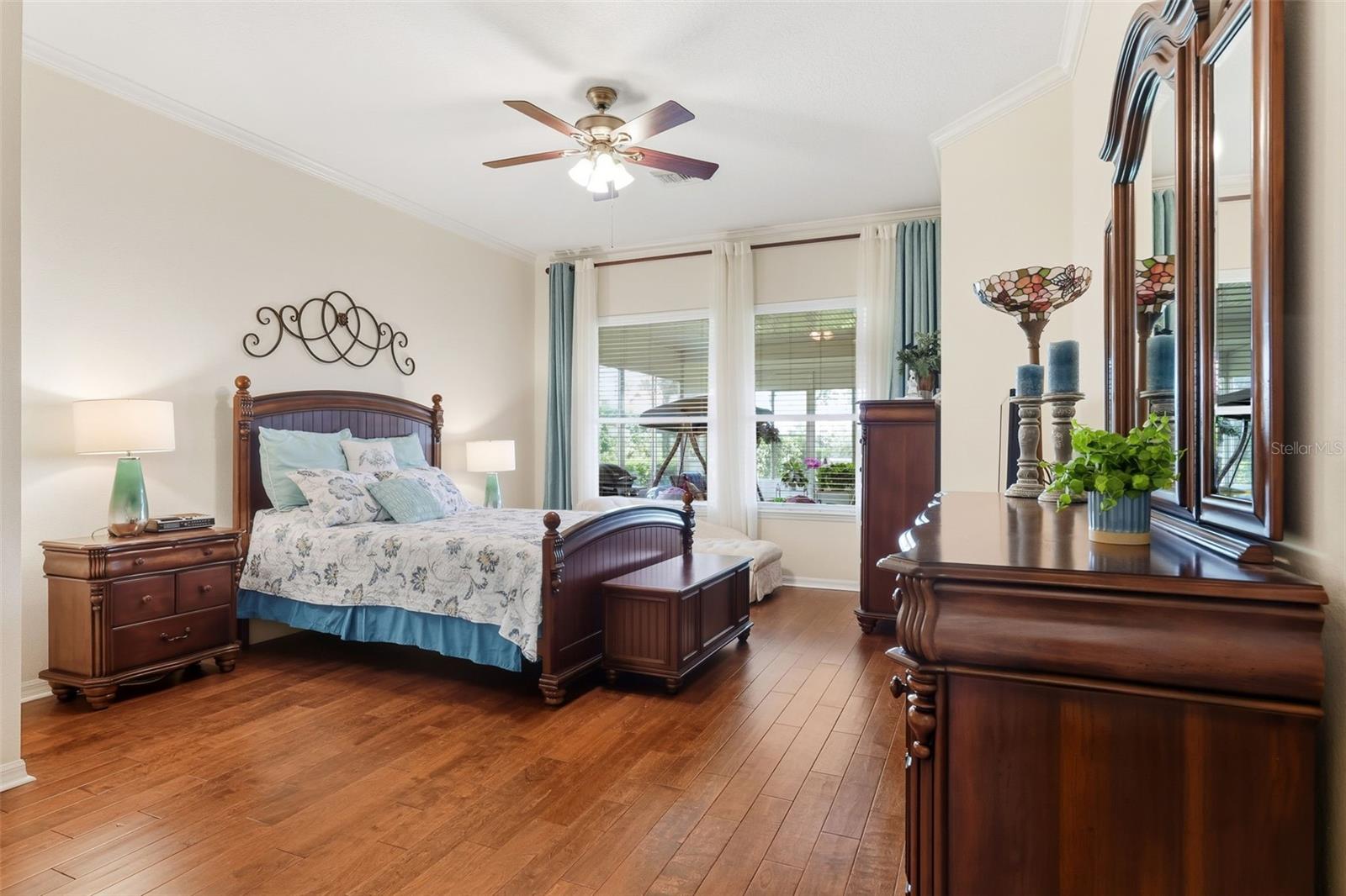 WELLINGTON MANOR PH 2 - Residential